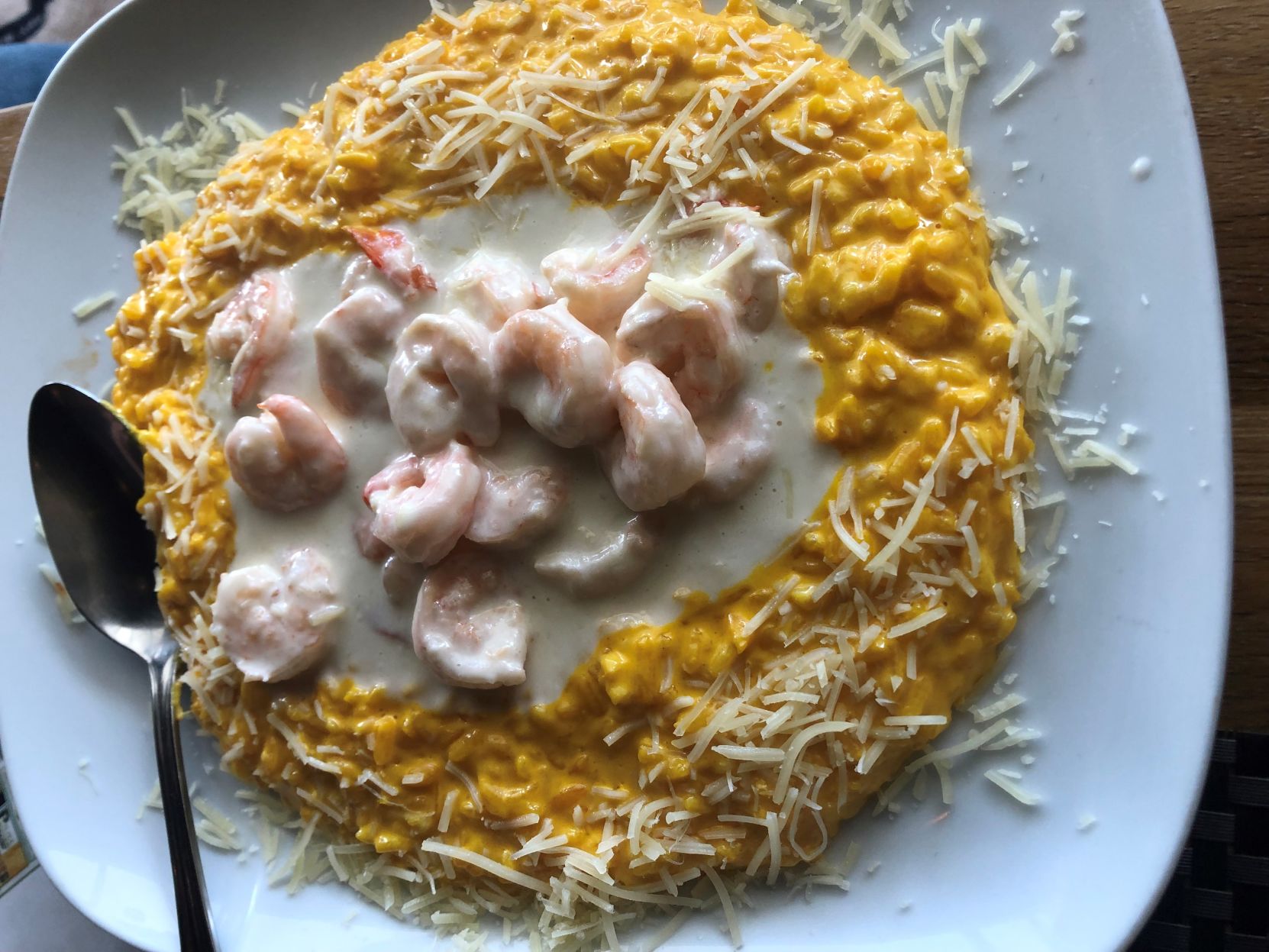 Risotto a la huancaina with shrimp.